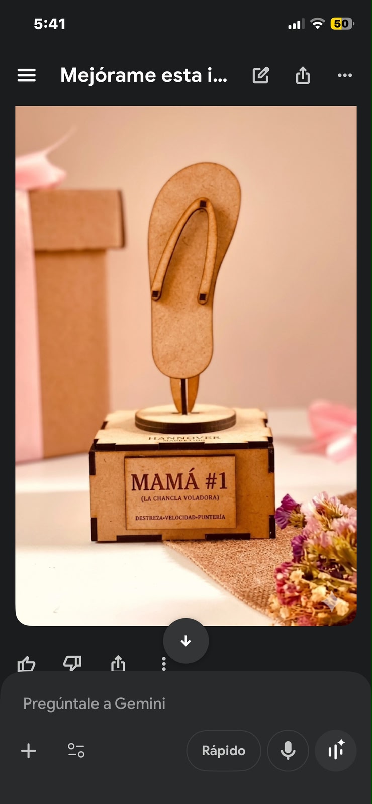 Trofeo Mamá #1 La Chancla Voladora corte láser — Hannover Marketing